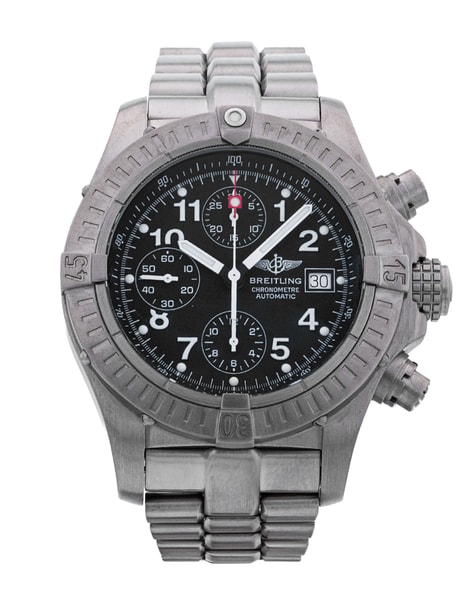 Breitling Chrono Avenger E13360